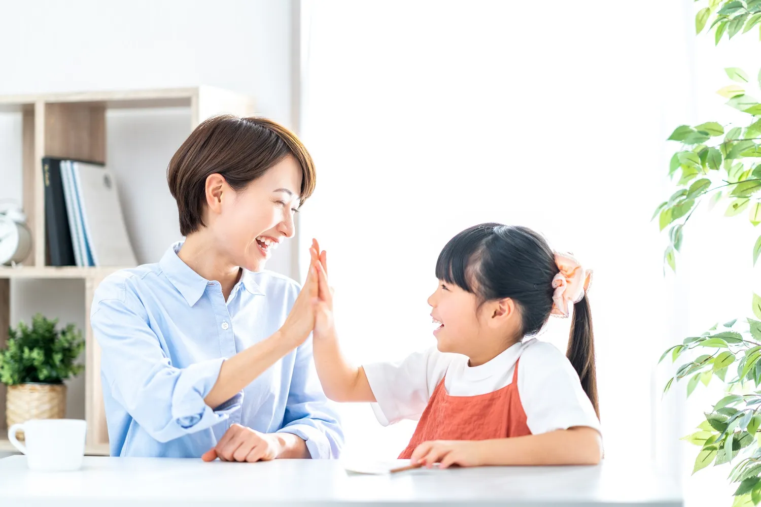 ほめ言葉は、適切なタイミングとバランスを保ちましょう。