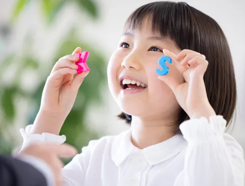 知育玩具しらきのつみき